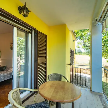 Holiday home Maria Nives *