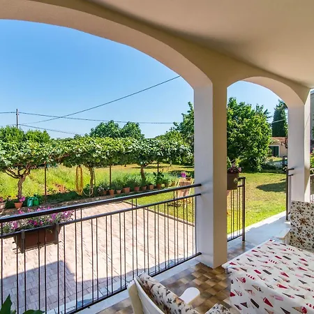 Maria Nives Holiday home