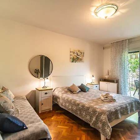 Holiday home Maria Nives *