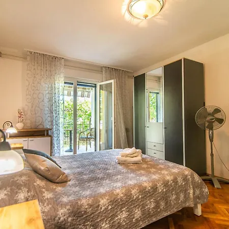 Holiday home Maria Nives *